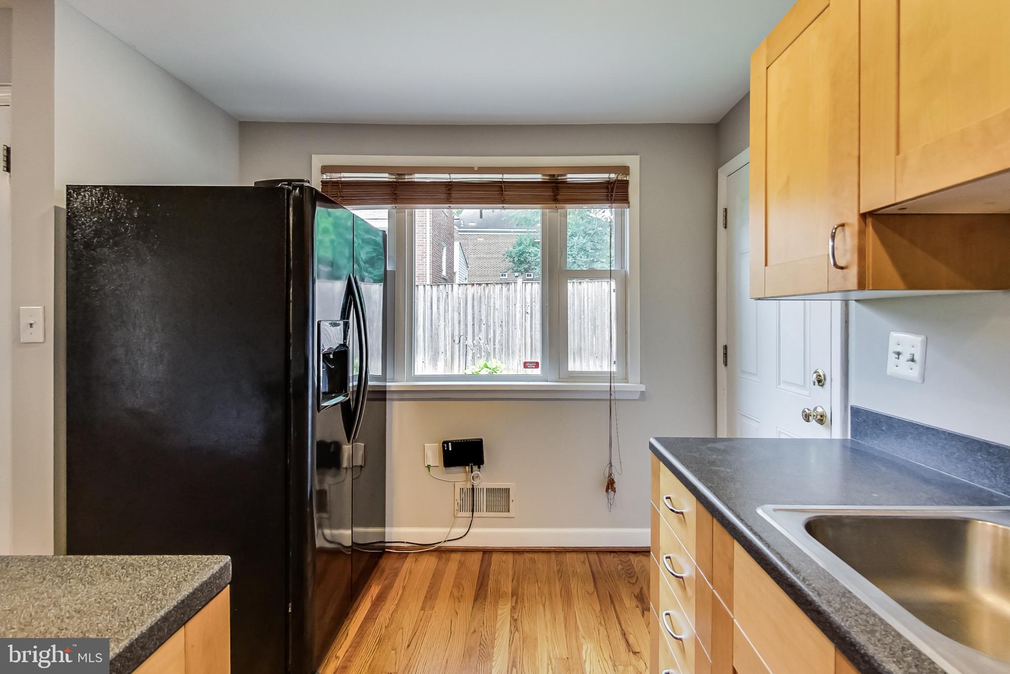 GLENBROOK VILLAGE - Residential Lease