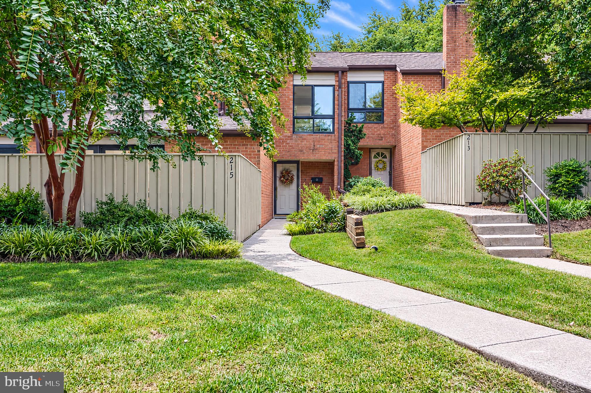 215 DEER FOX LANE