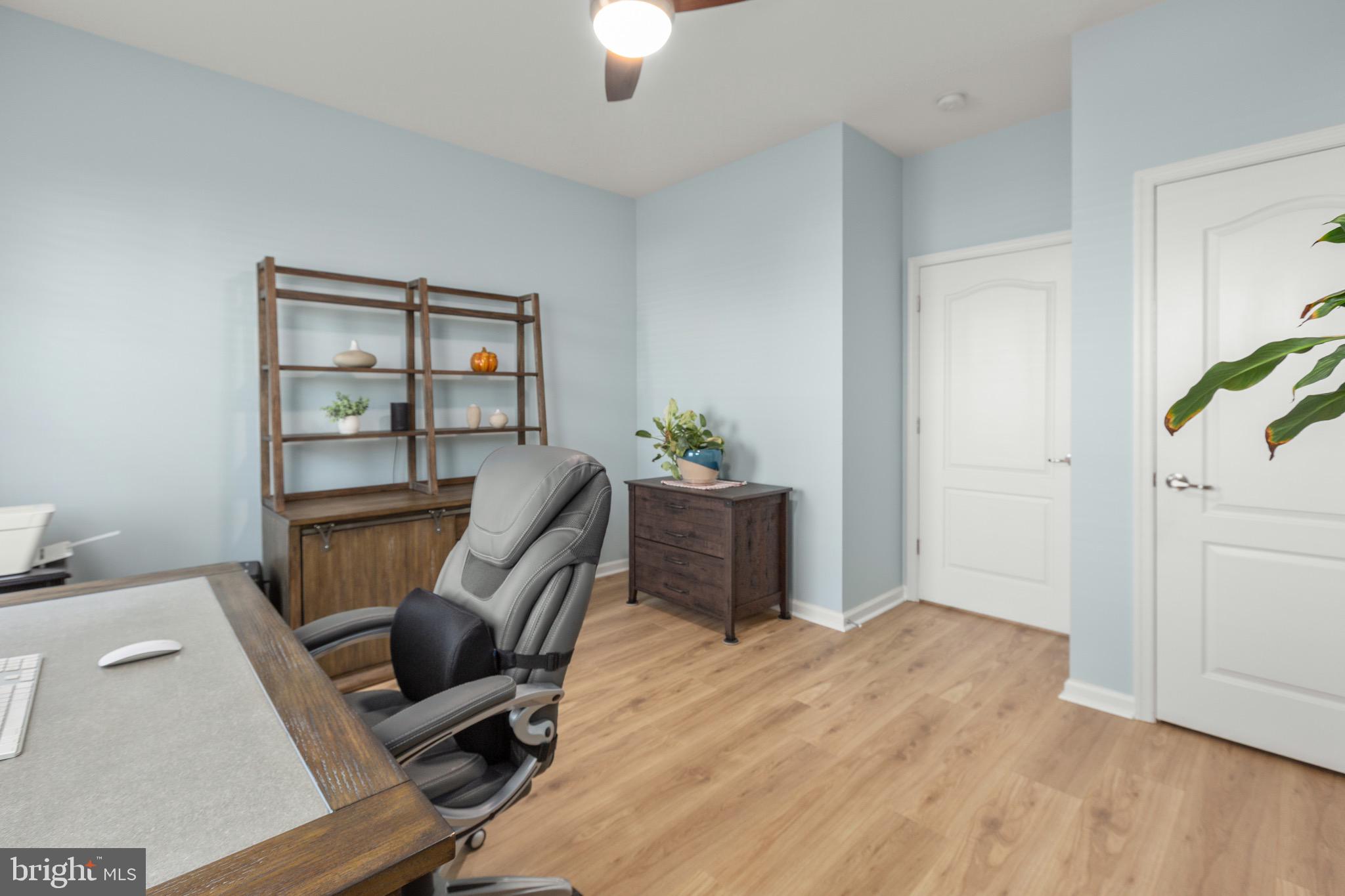 VIRGINIA HERITAGE AT LEE'S PARK - Residential