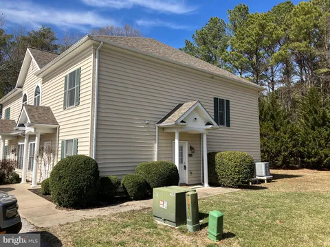 22571 Chickadee Circle Unit 3-4, Lexington Park, MD MLS: MDSM2023026
