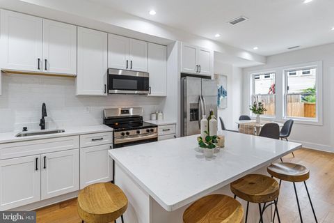 Photo of 1107 Queen Street NE #UNIT 2, WASHINGTON, DC 20002 (MLS # DCDC2228556) Photo of 1107 Queen Street NE #UNIT 2, WASHINGTON, DC 20002 (MLS # DCDC2228556)