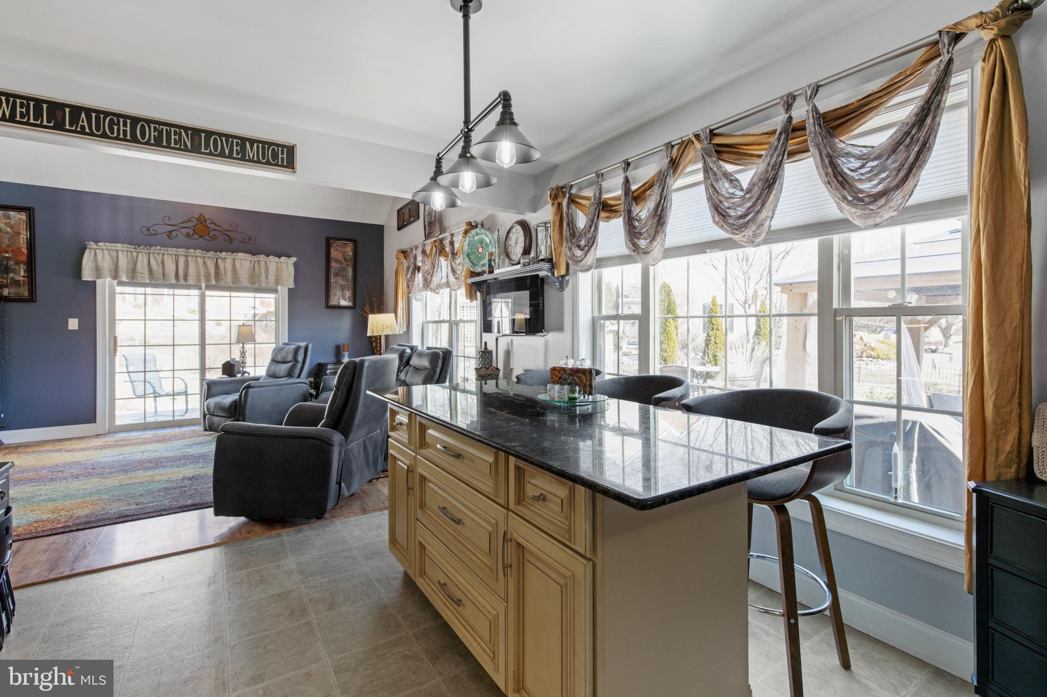 SUMMIT HILLS - Residential