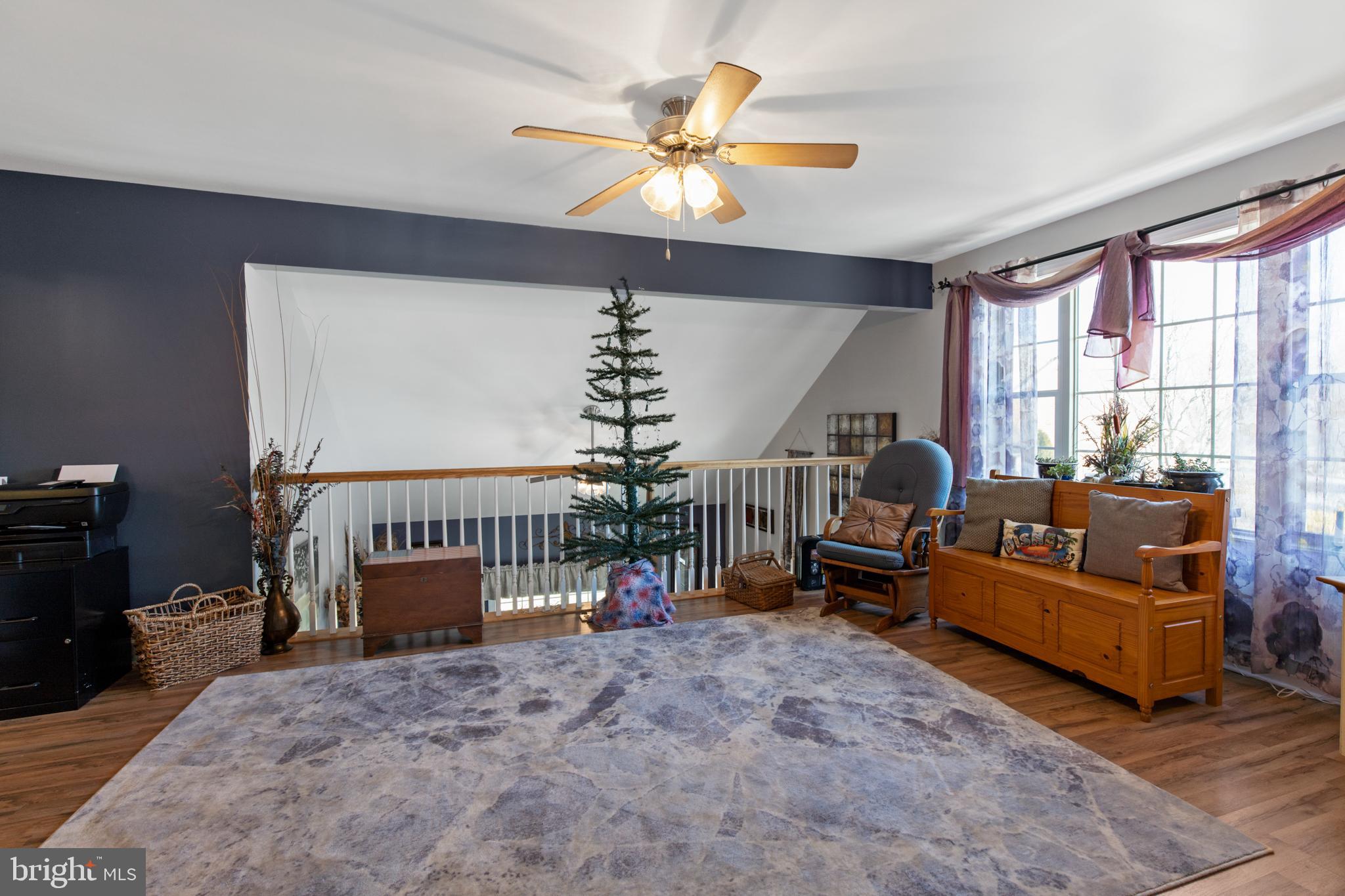 SUMMIT HILLS - Residential