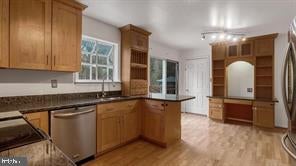 1275 WHITE SANDS DRIVE