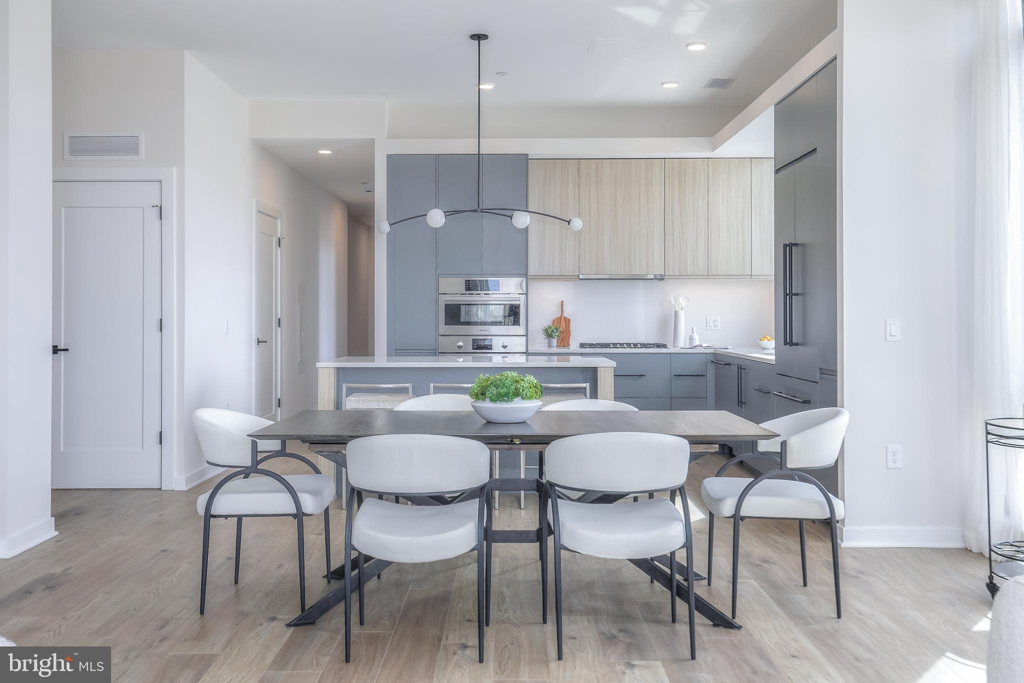 FALLS CHURCH CITY - Residential