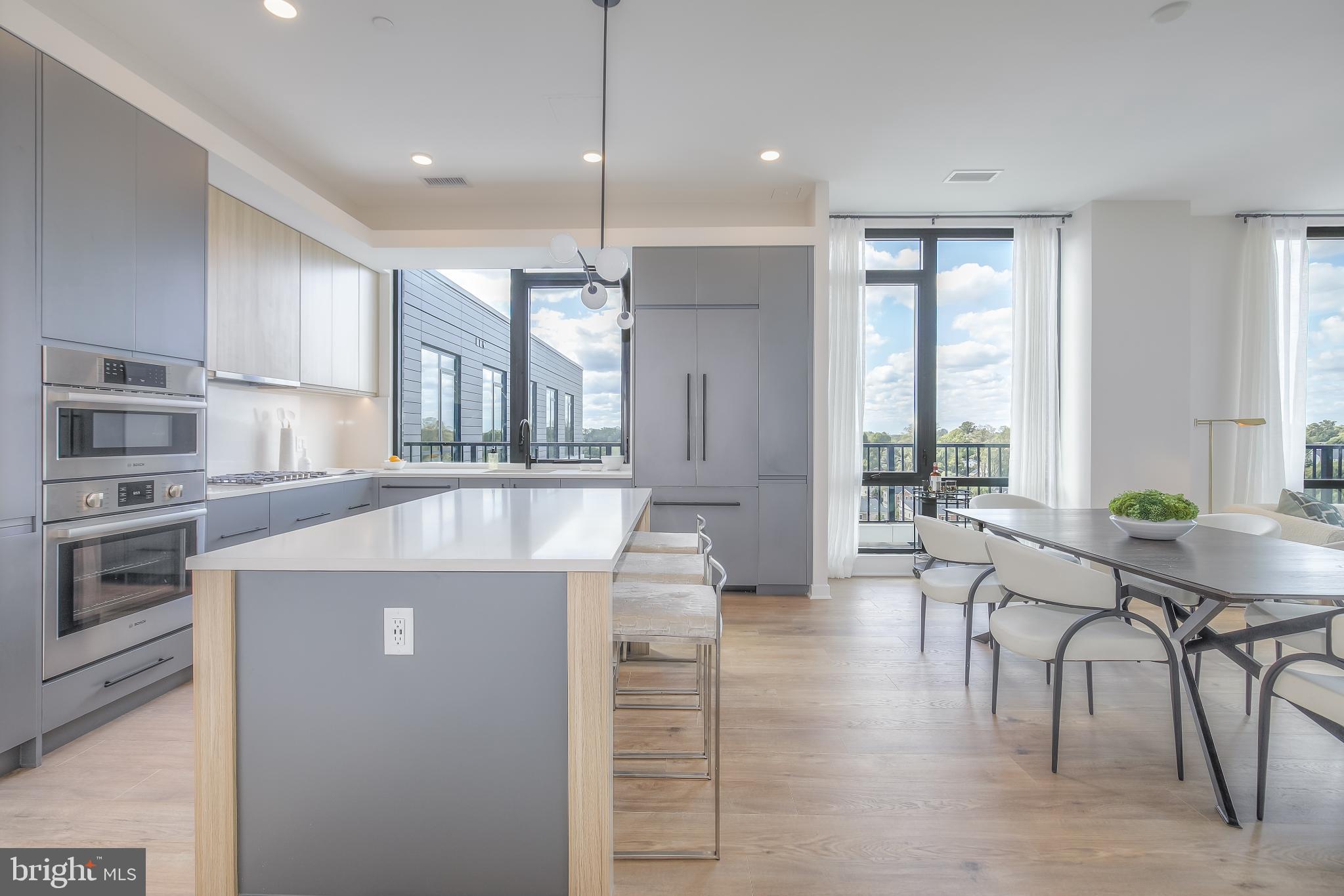 FALLS CHURCH CITY - Residential