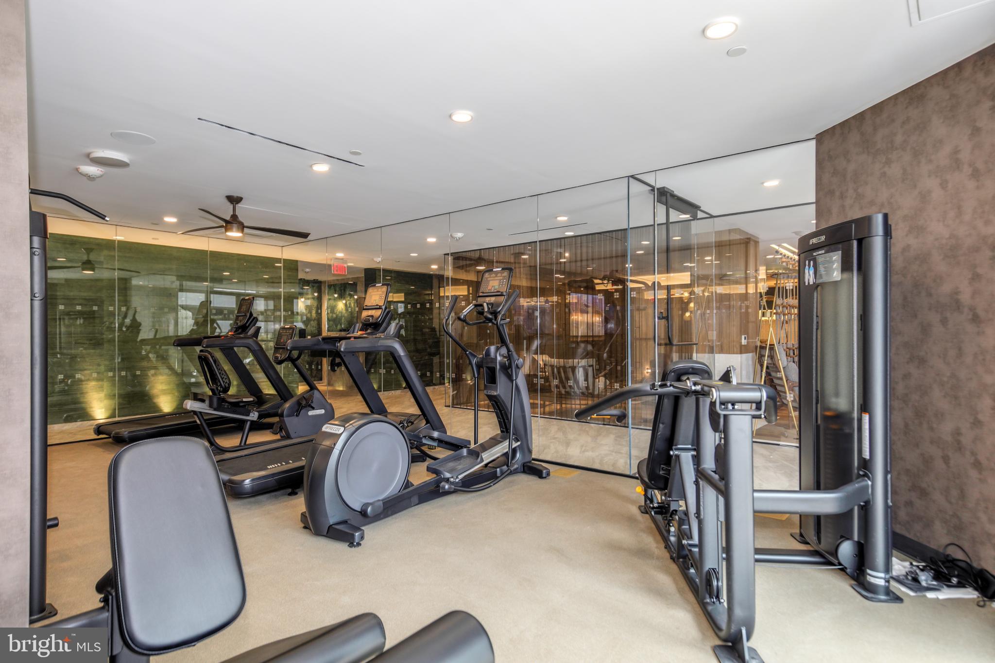 FALLS CHURCH CITY - Residential