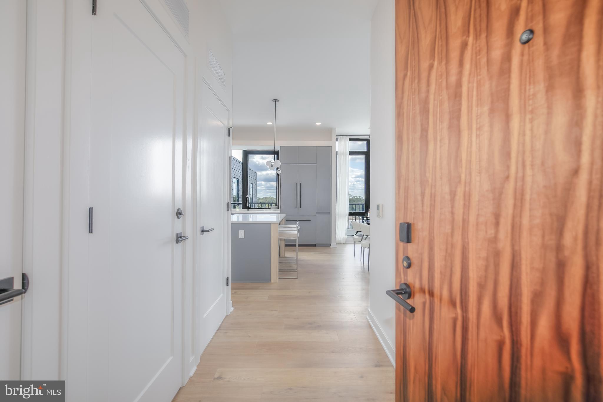 FALLS CHURCH CITY - Residential