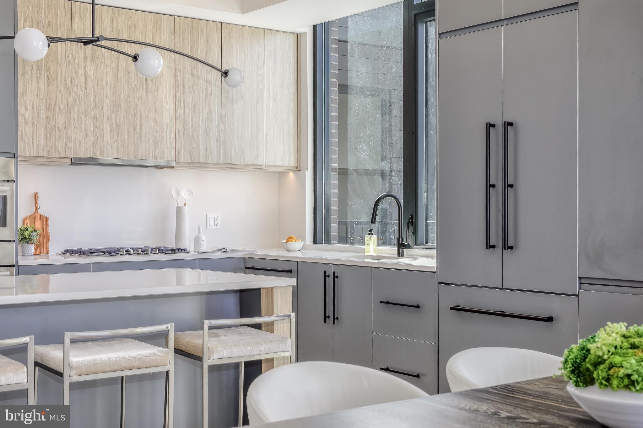 FALLS CHURCH CITY - Residential