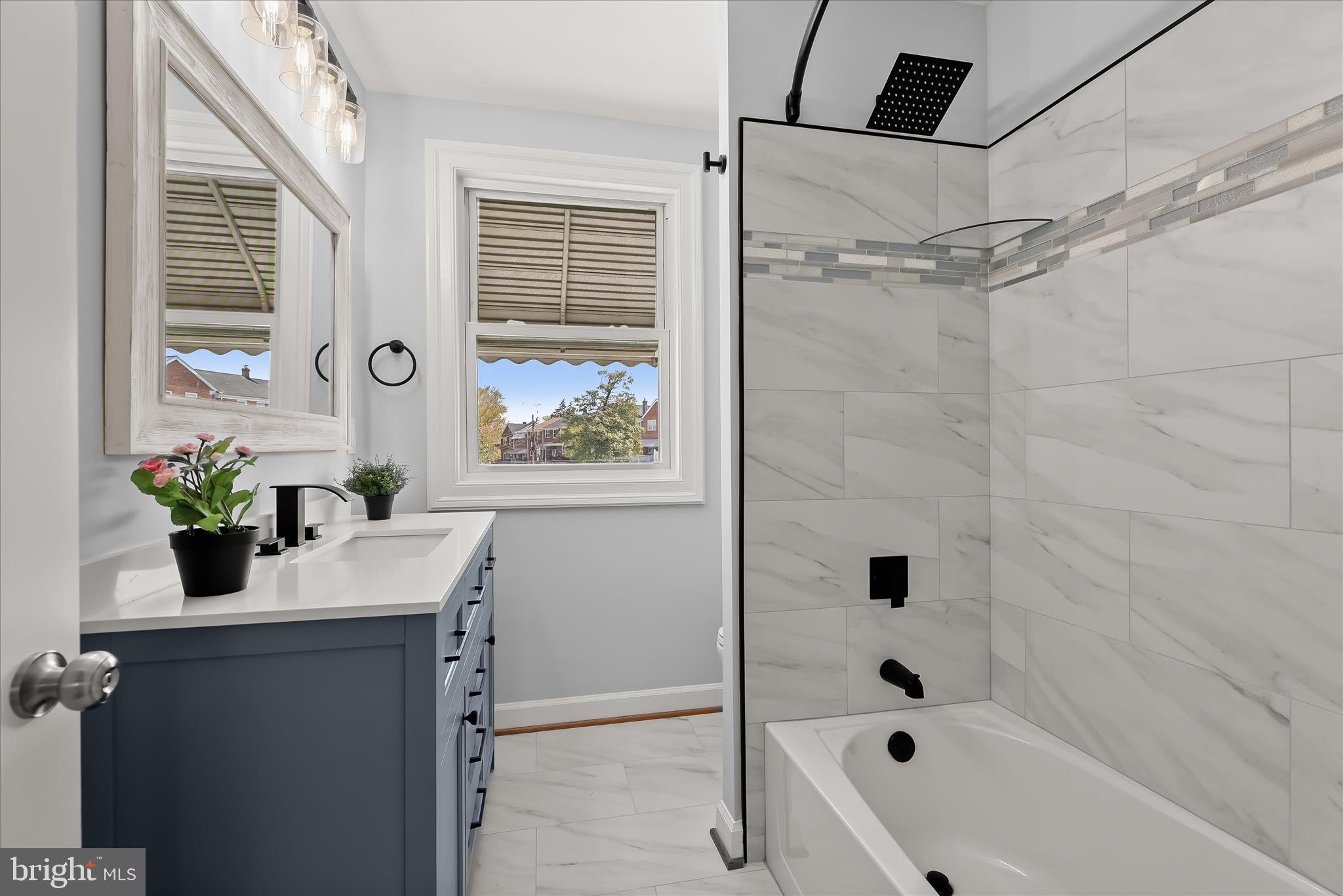 WEST EDMONDALE - Residential