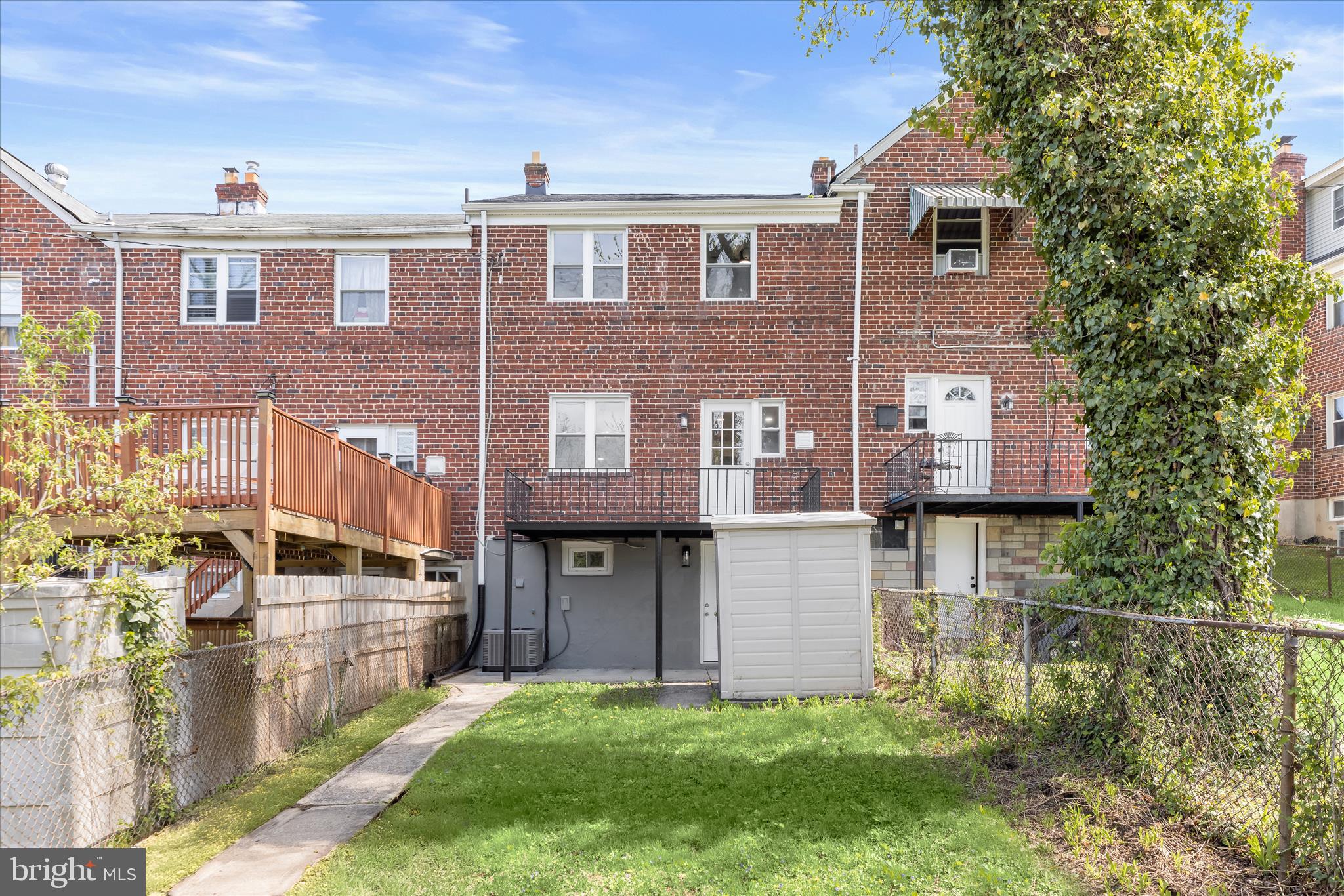 WEST EDMONDALE - Residential