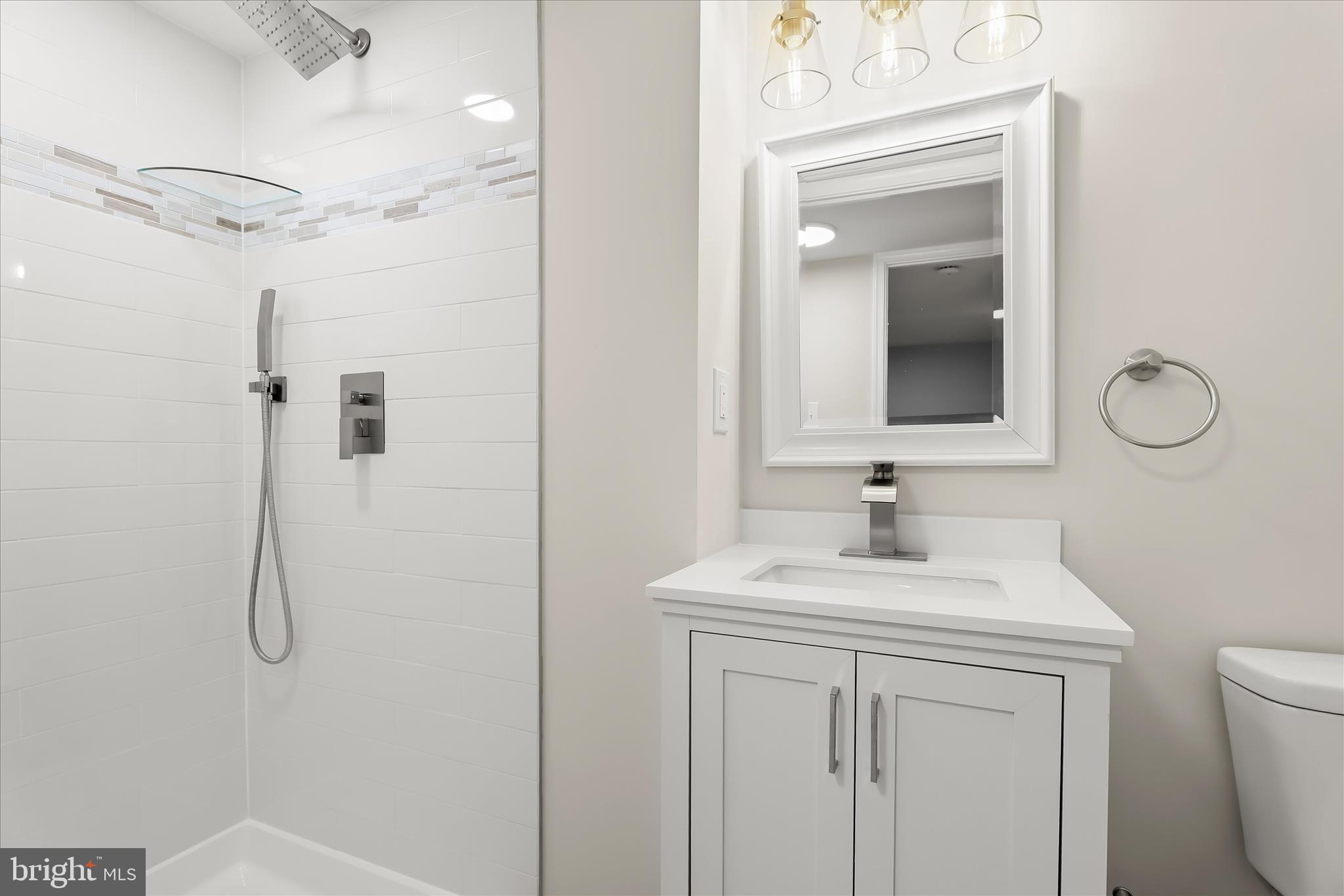 WEST EDMONDALE - Residential