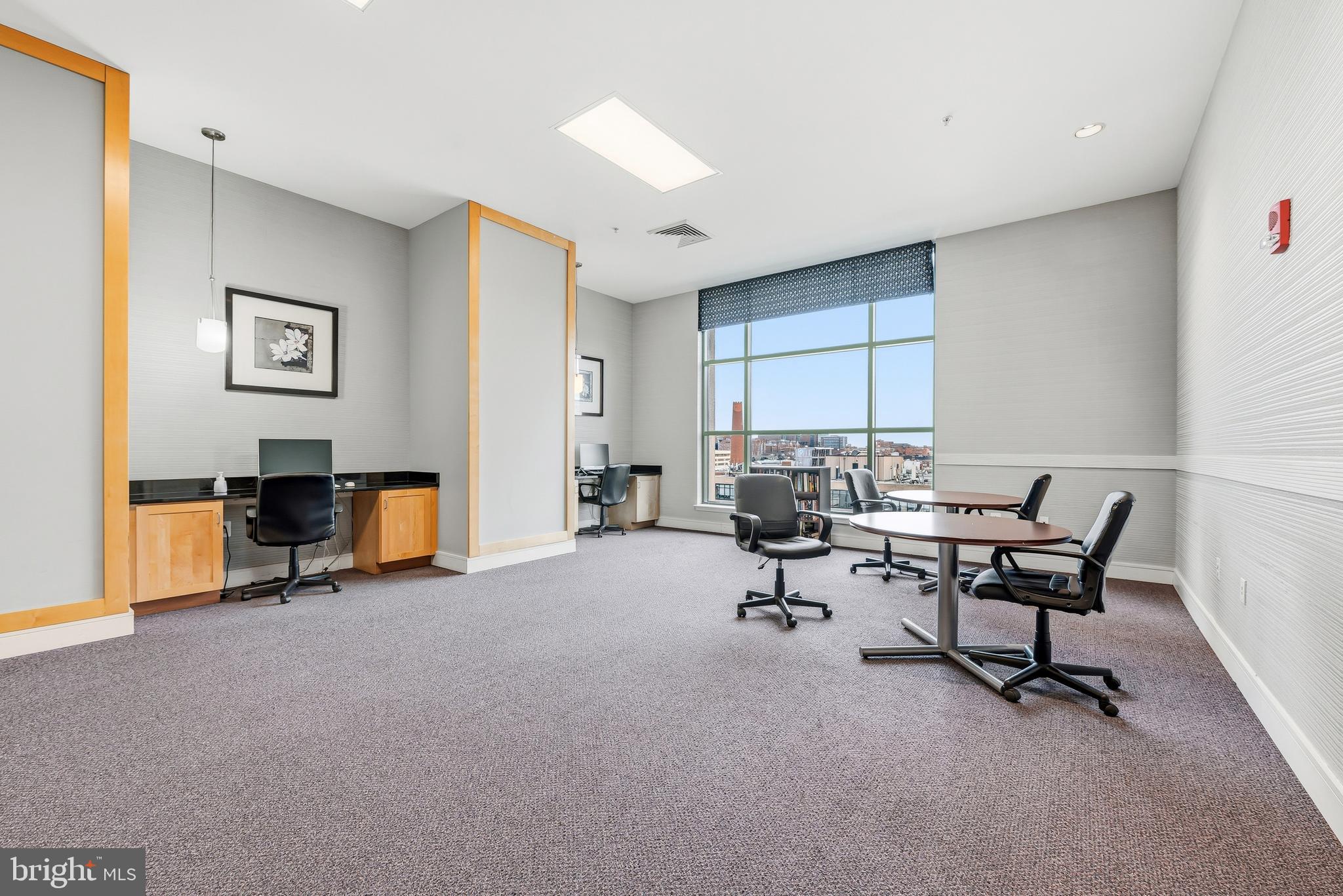 HARBOR EAST - Residential