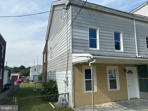 MLS: PADE2113300