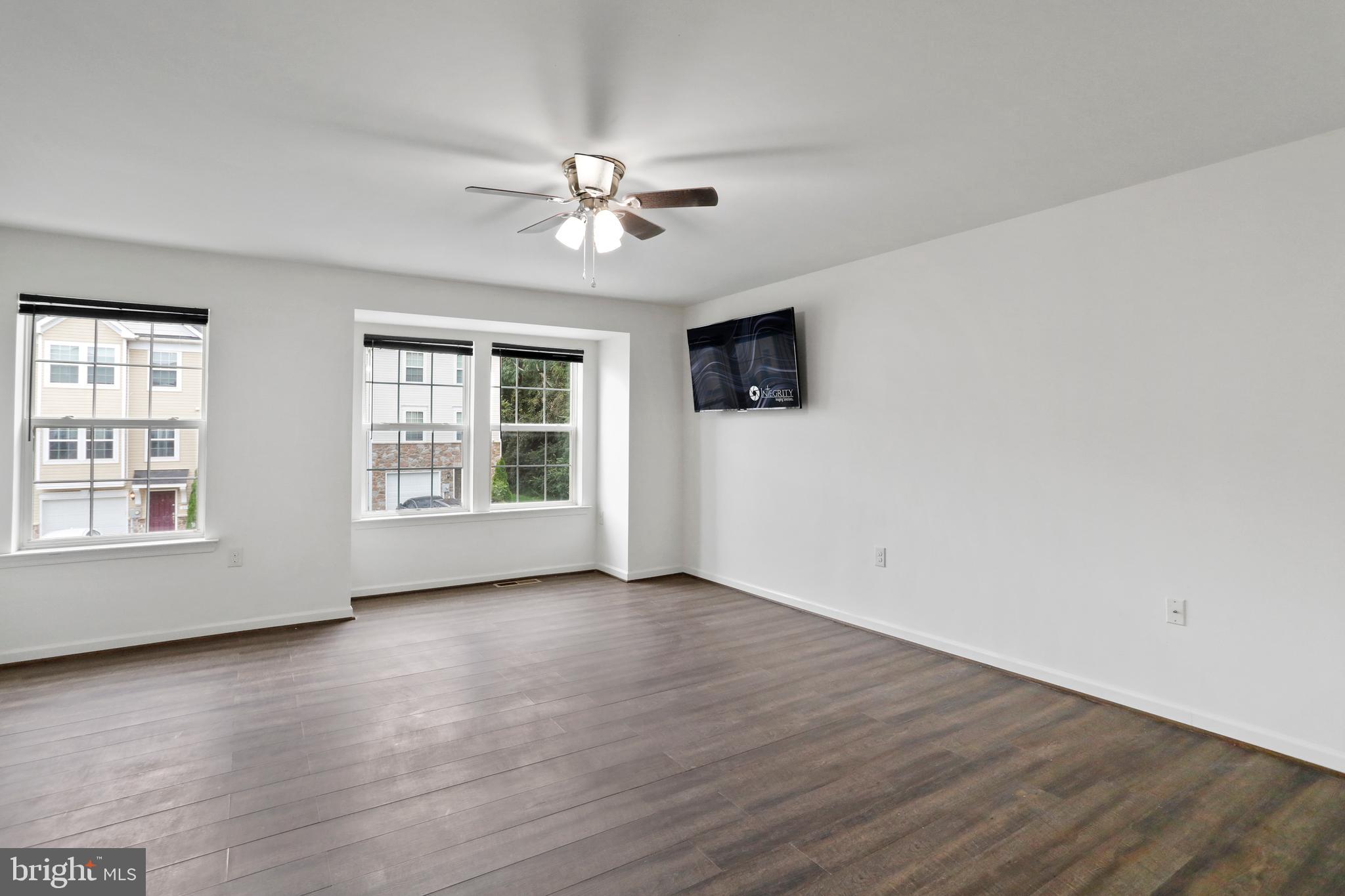 STONEBROOK VILLAGE - Residential Lease