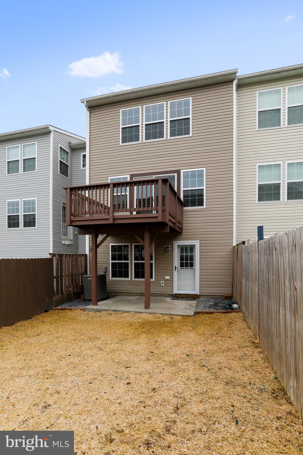 STONEBROOK VILLAGE - Residential Lease