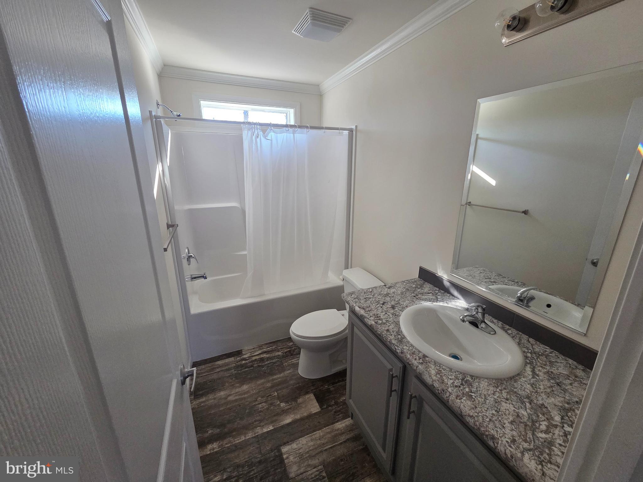 MELODYLAKESCNTRYCLUB - Residential