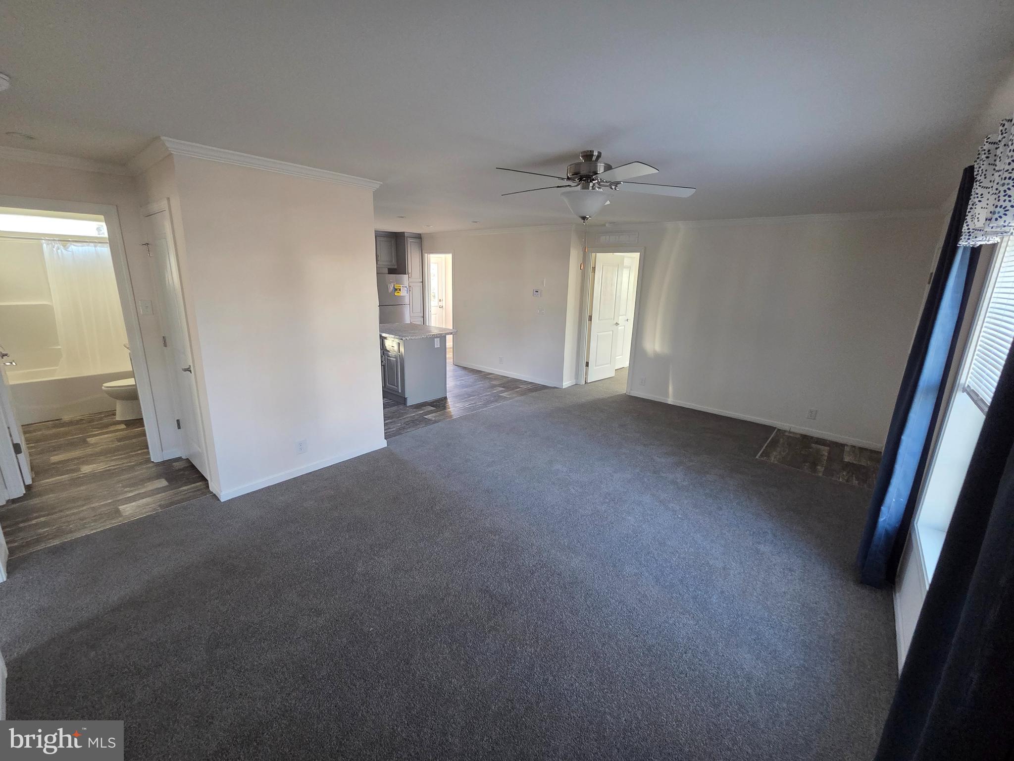 MELODYLAKESCNTRYCLUB - Residential