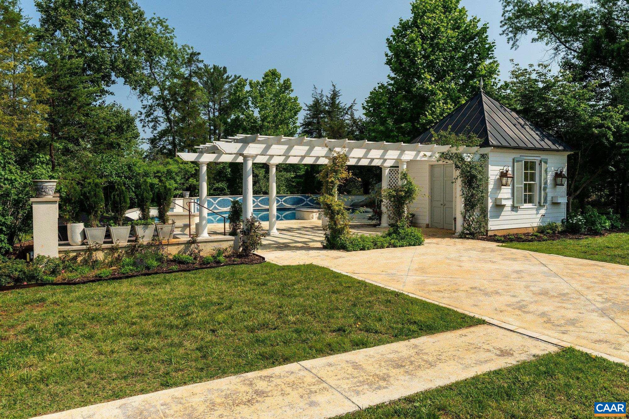 COLTHURST FARM - Residential