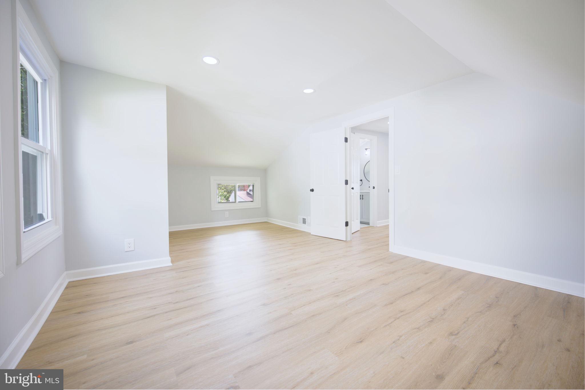 TWINBROOK - Residential