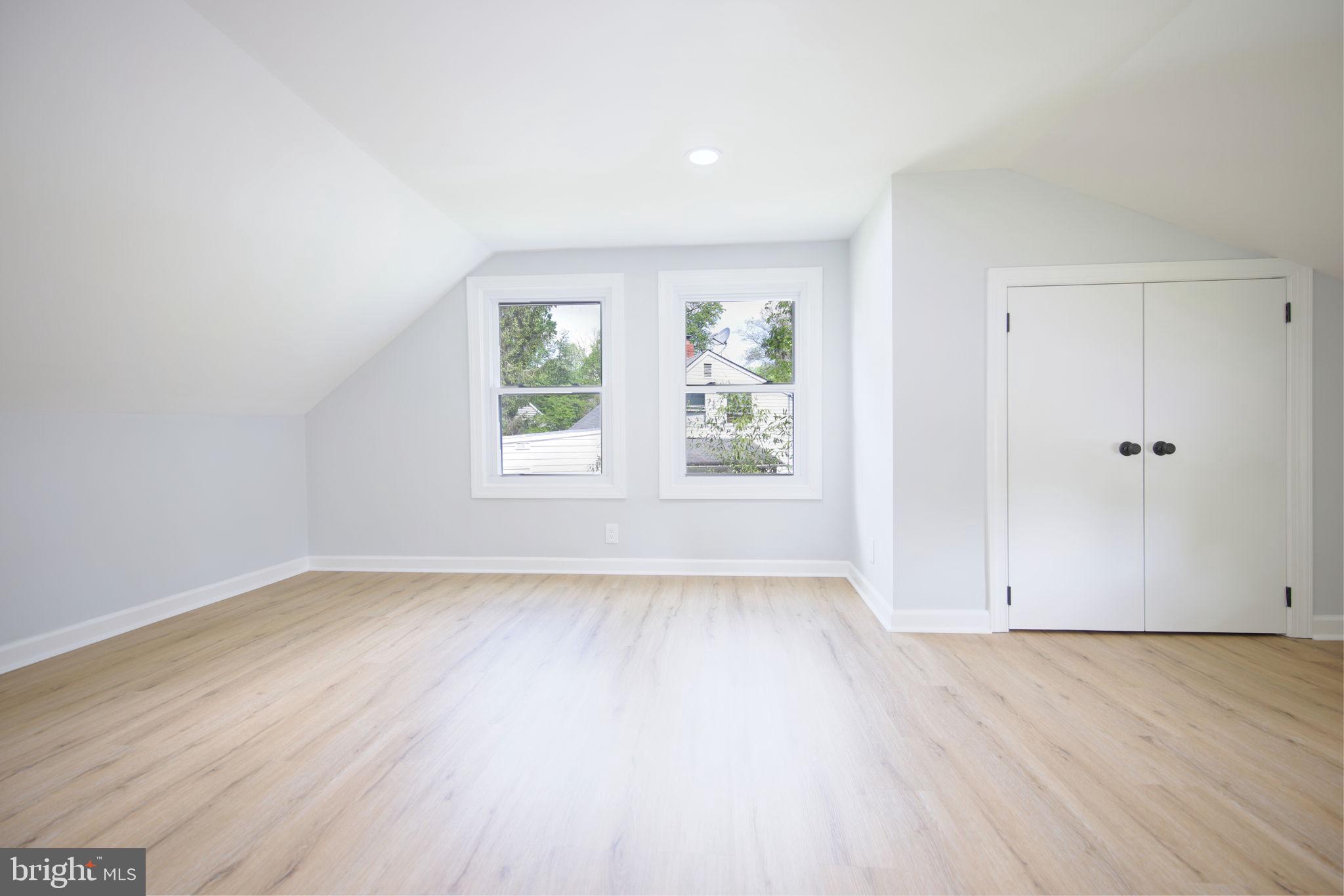 TWINBROOK - Residential