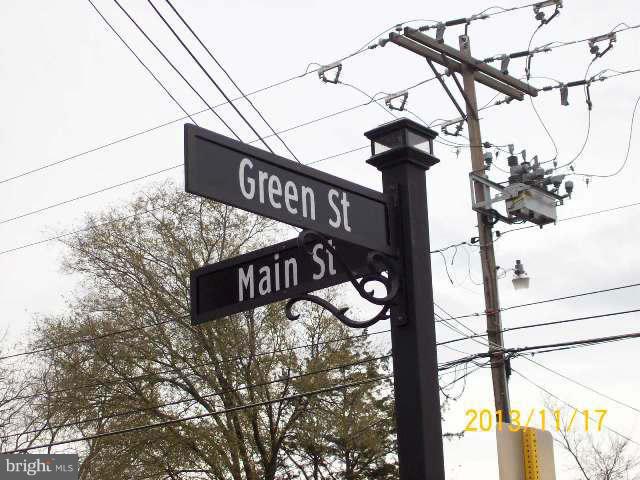 STEPHENS CITY PROPER - Commercial Lease