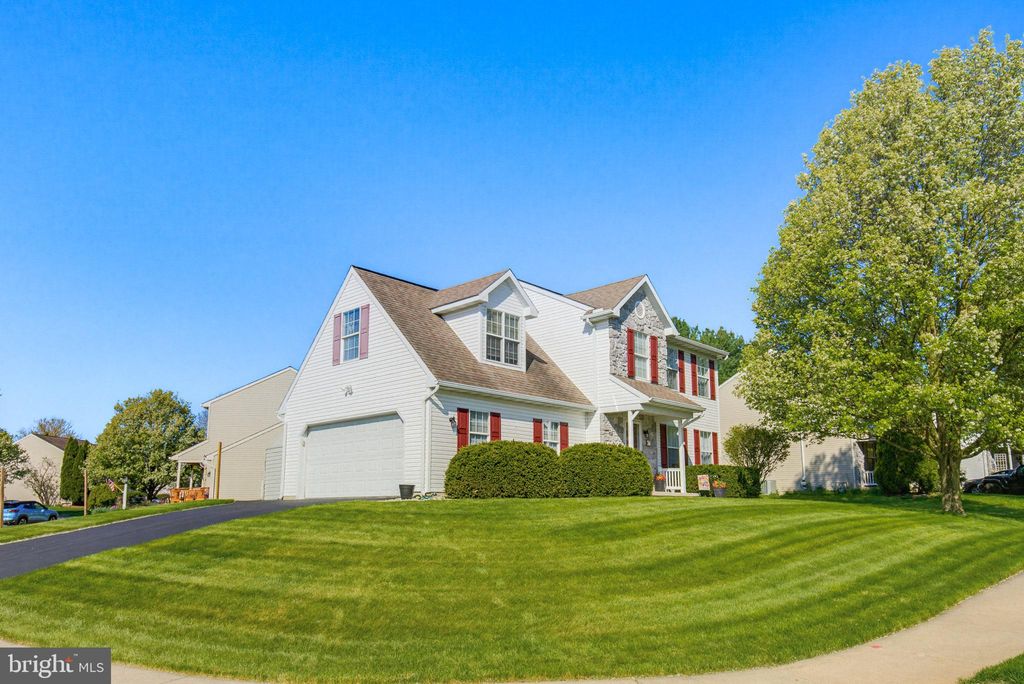 Photo of 76 Ashley Drive, MARIETTA, PA 17547 (MLS # PALA2087202)