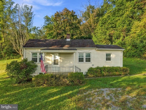 Photo of 315 Mount Hebron Road, TOMS BROOK, VA 22660 (MLS # VASH2015766)
