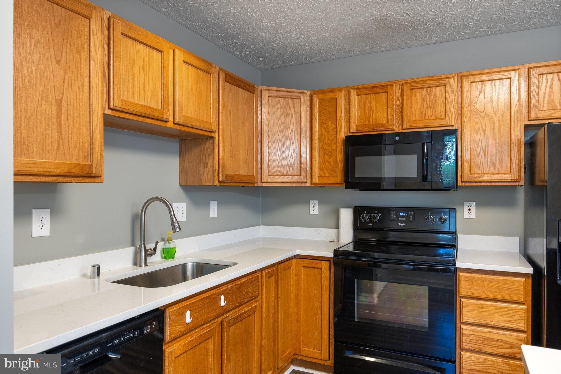 OAKHURST - Residential