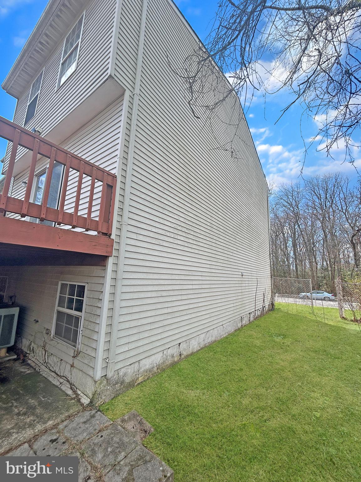 CARROLLWOOD MANOR - Residential