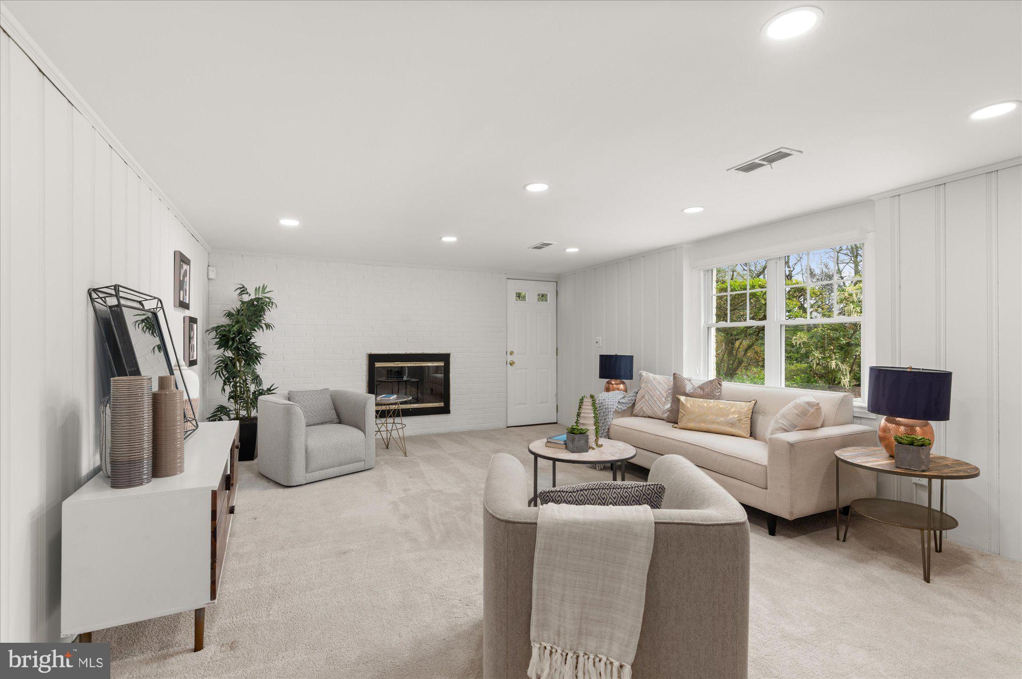 ROCK CREEK HILLS - Residential