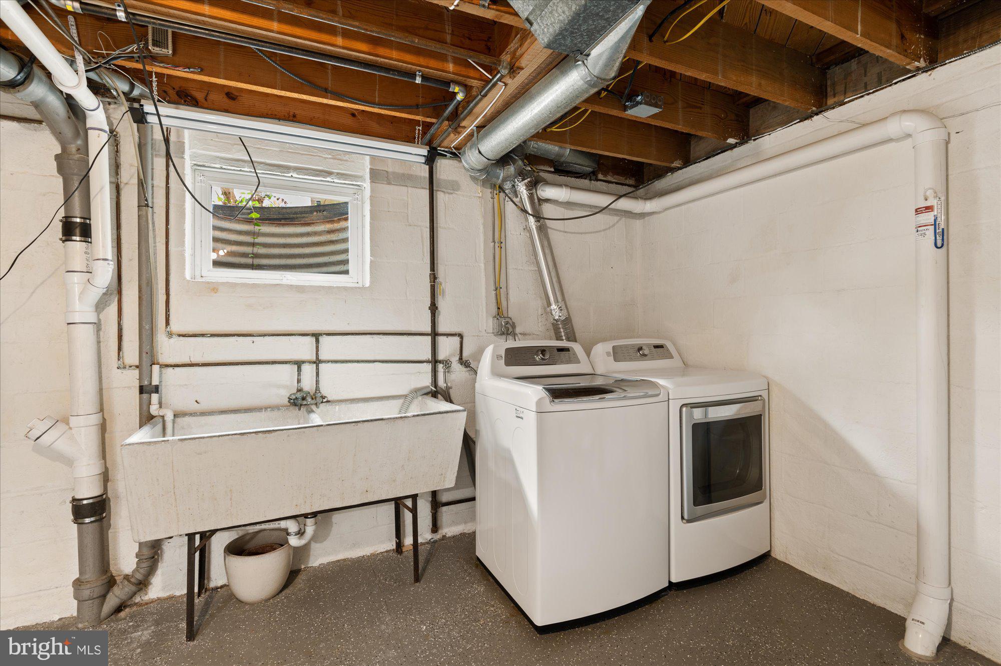 ROCK CREEK HILLS - Residential