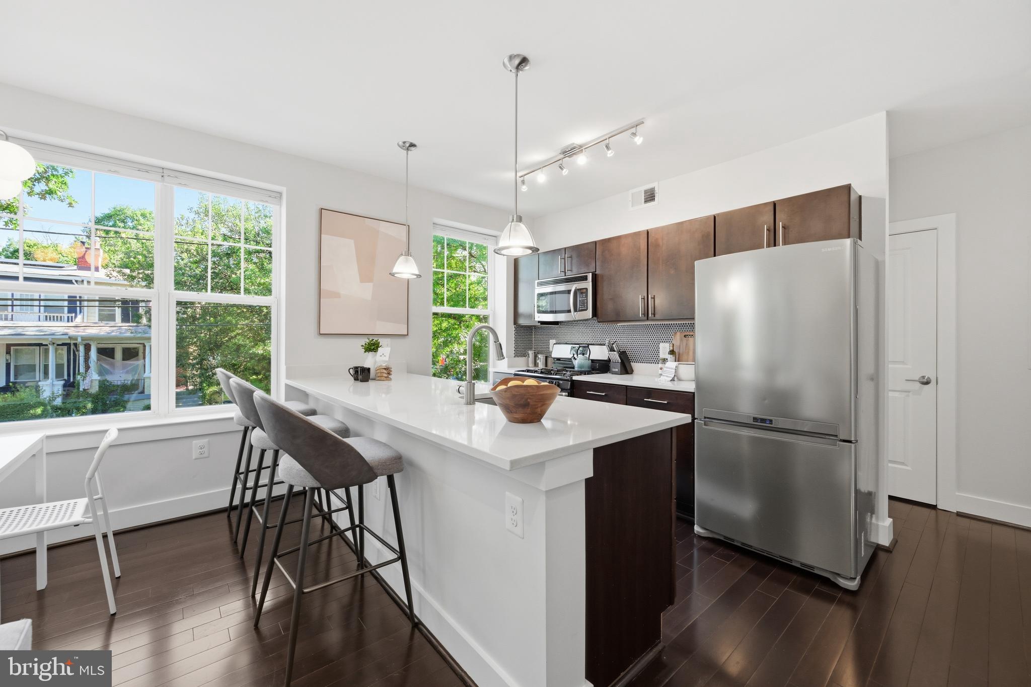 4226 7TH STREET NW 204