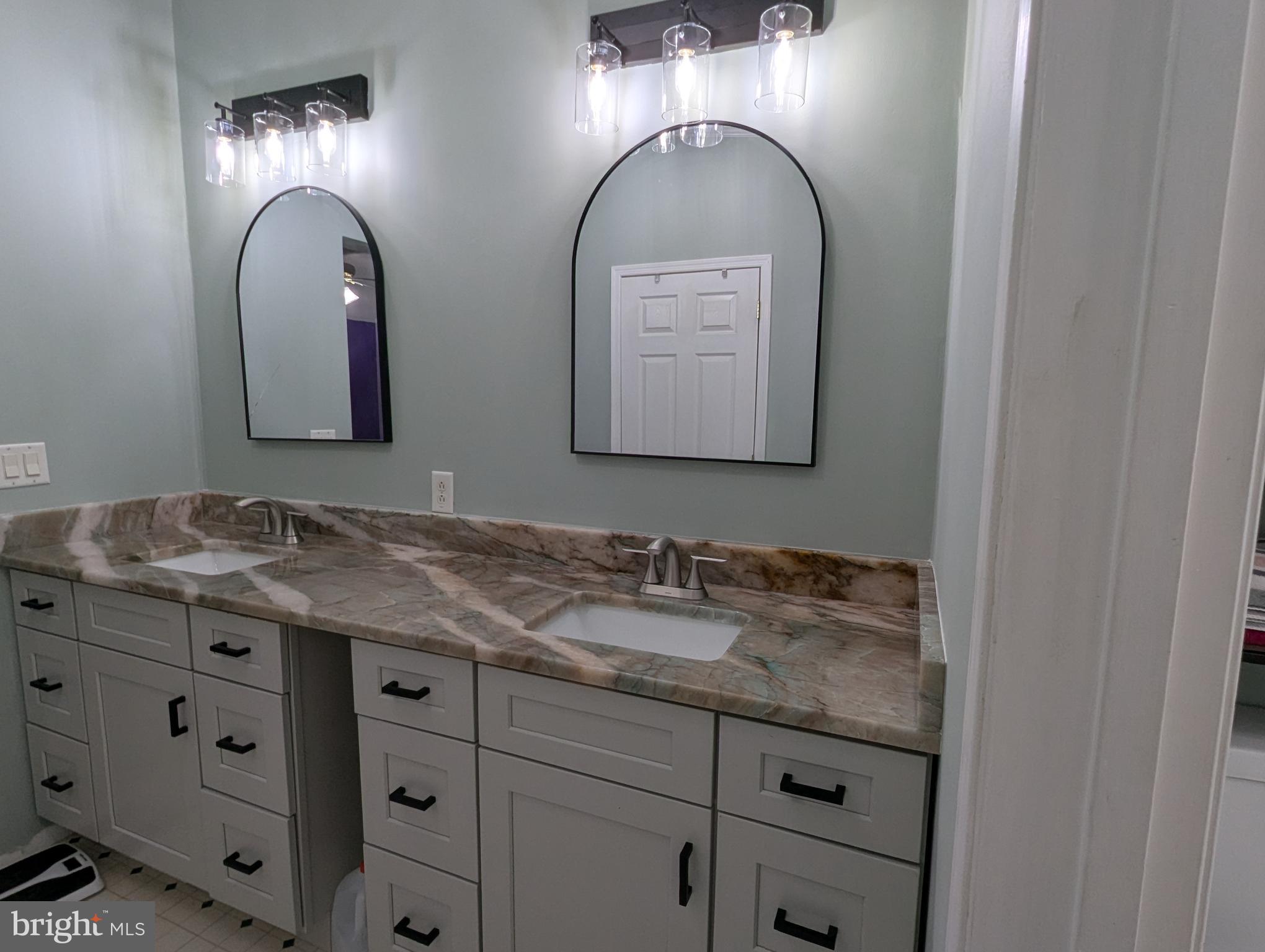 RED HILL ESTS - Residential