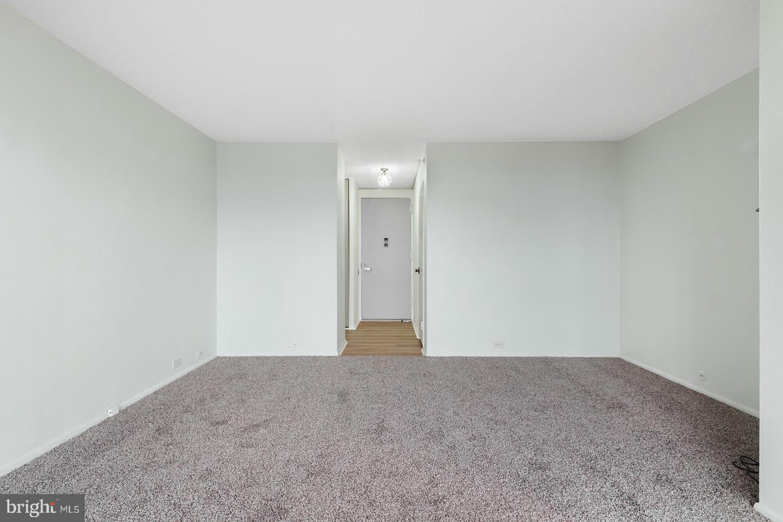 CENTER CITY - Residential Lease