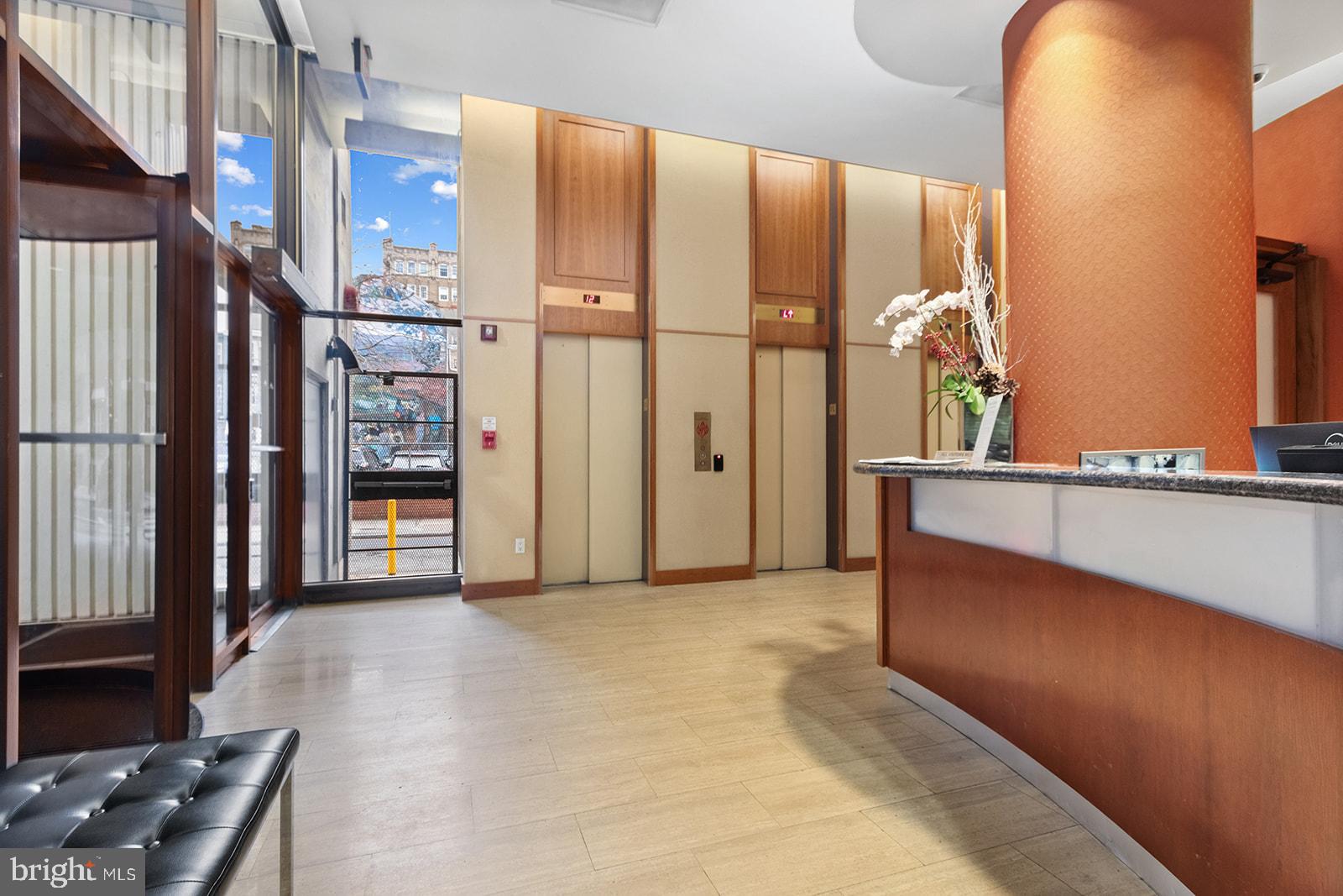 CENTER CITY - Residential Lease