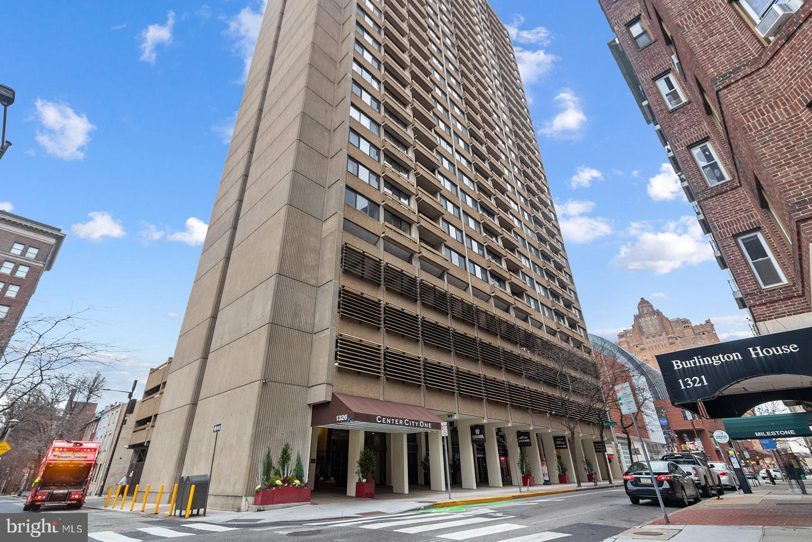 CENTER CITY - Residential Lease