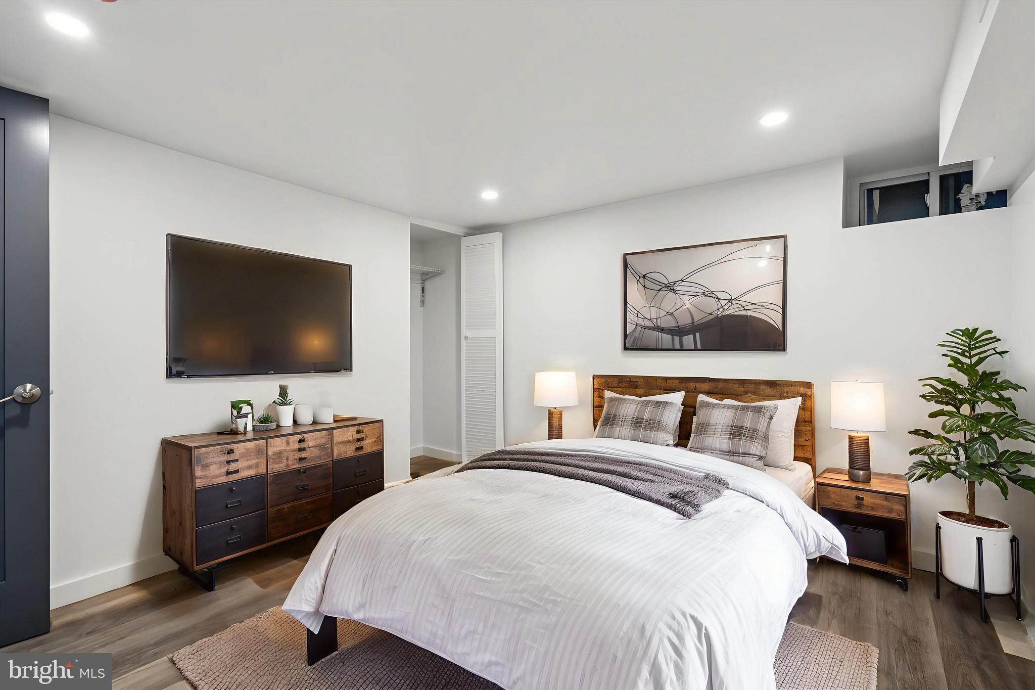 FAIRHILL - Residential Lease