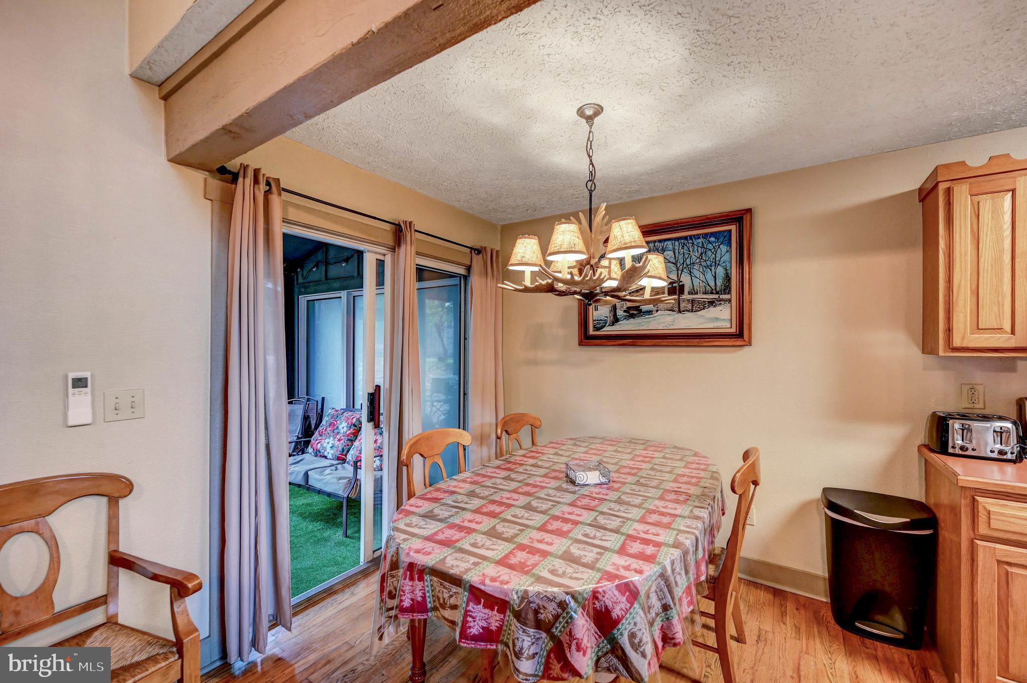 SNOW RIDGE VILLAGE - Residential