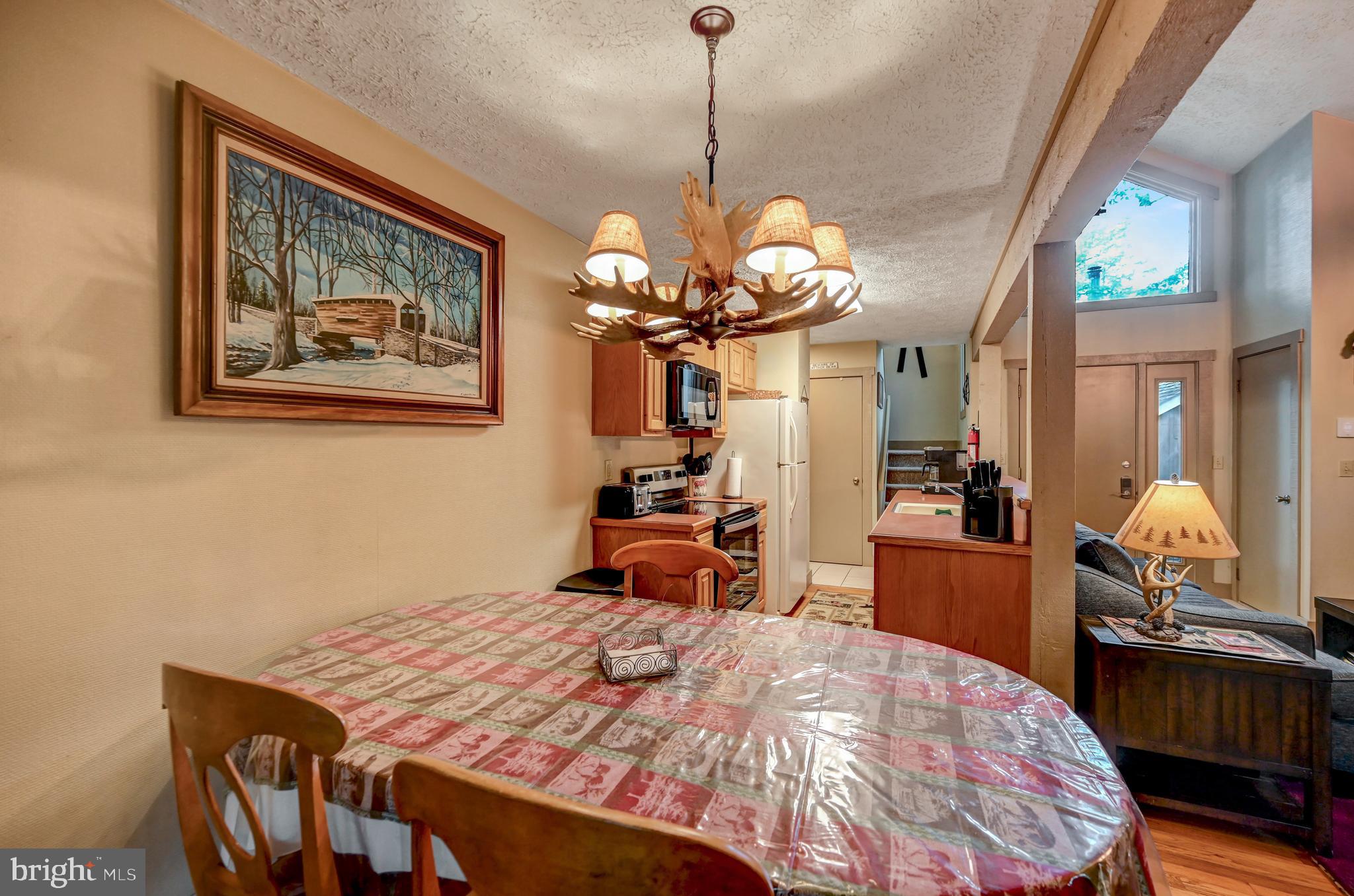 SNOW RIDGE VILLAGE - Residential