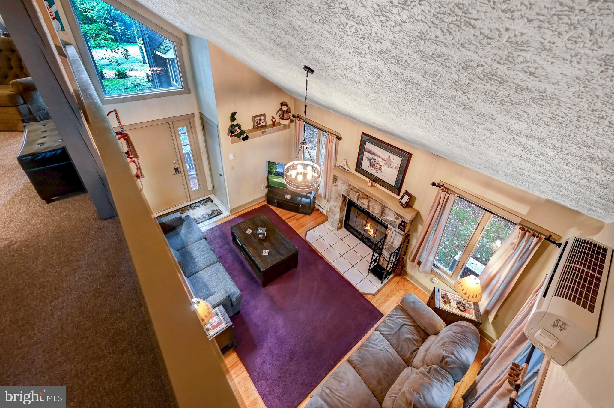 SNOW RIDGE VILLAGE - Residential