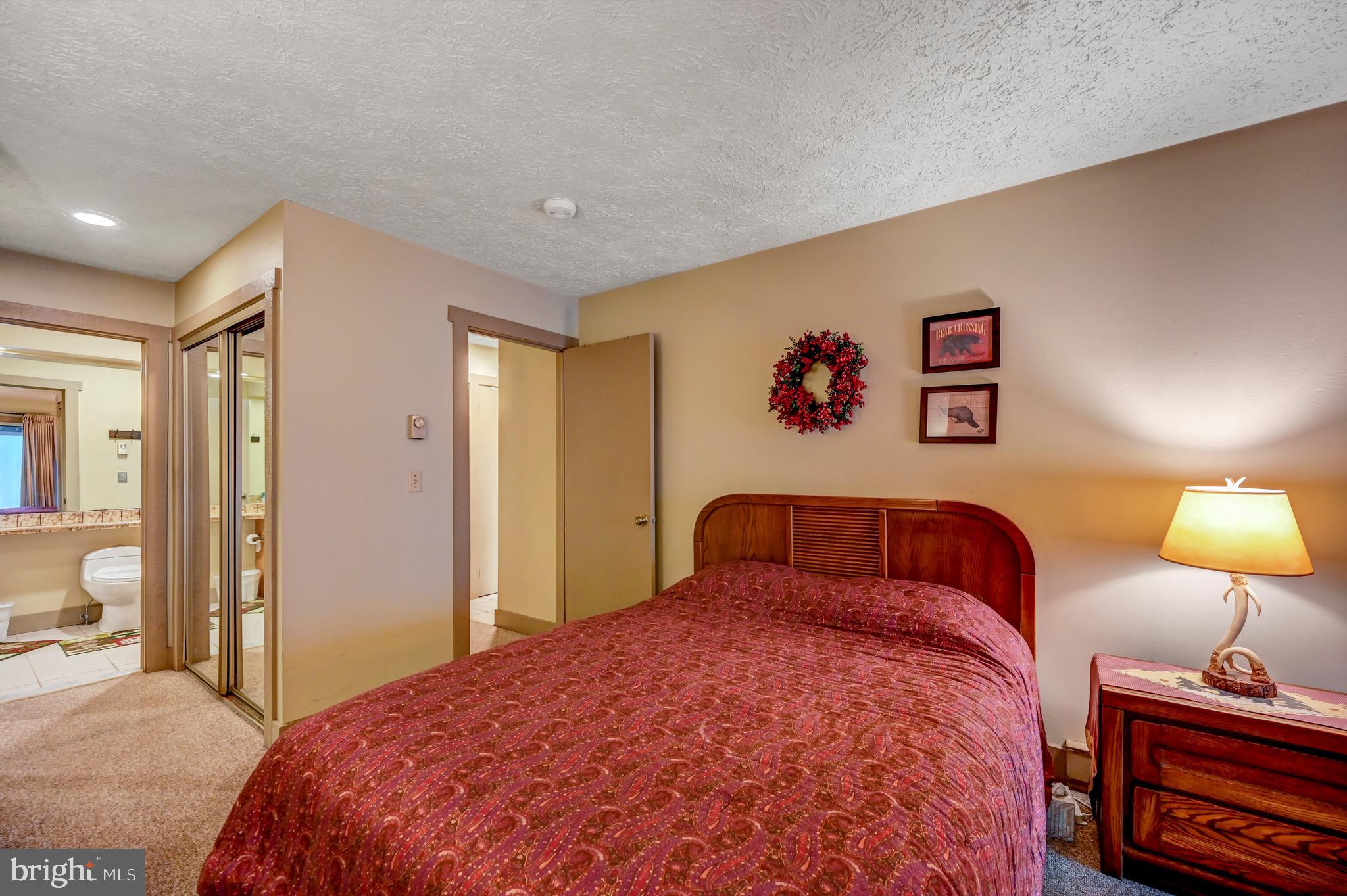 SNOW RIDGE VILLAGE - Residential