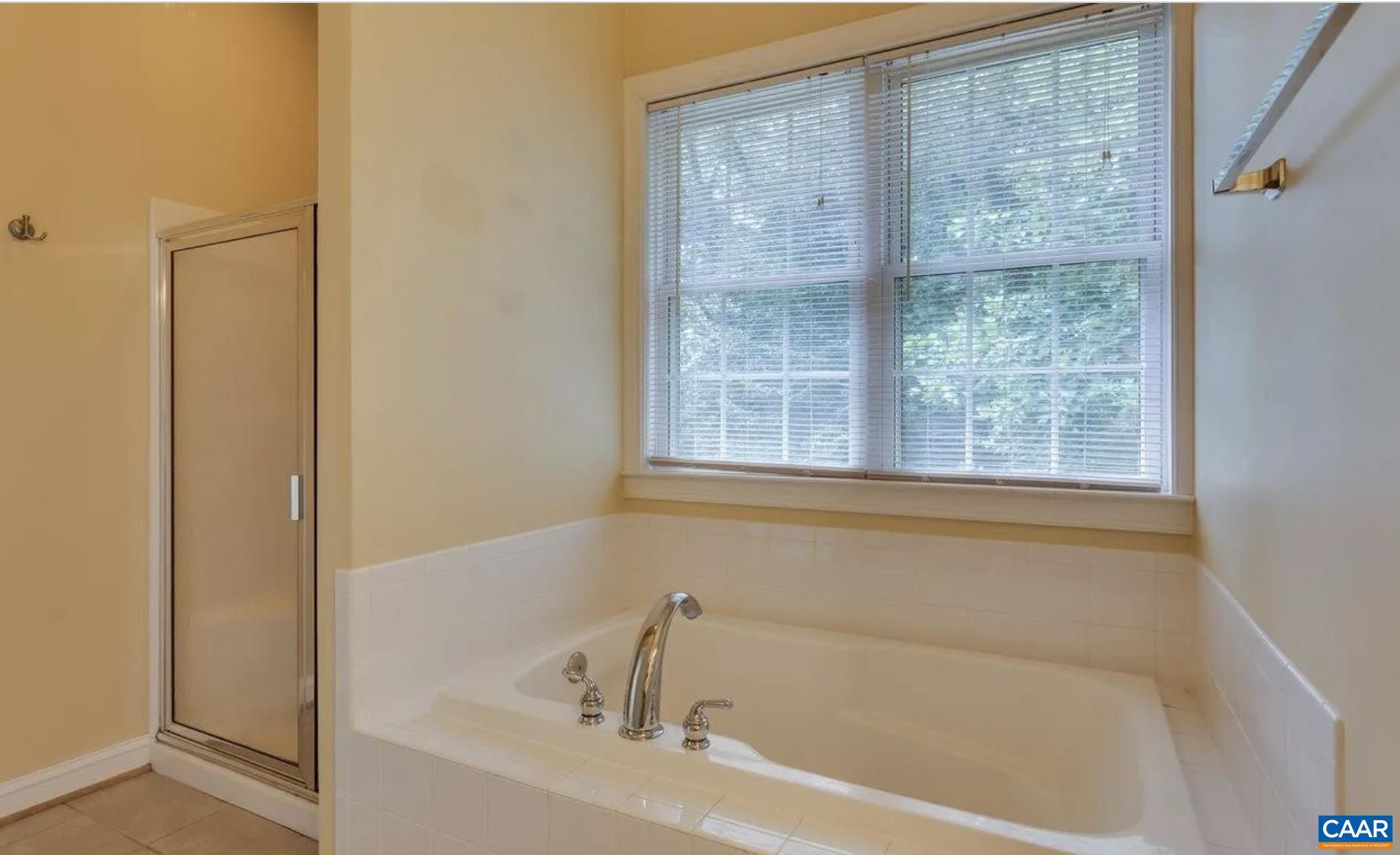 UNKNOWN - Residential Lease