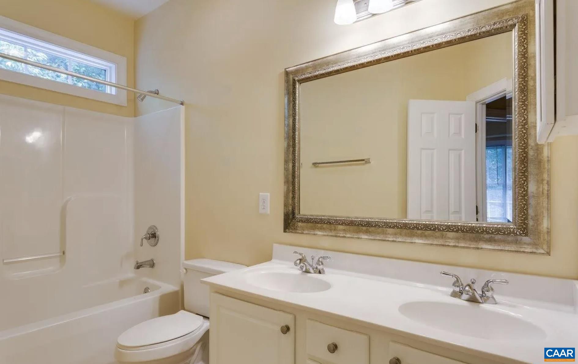 UNKNOWN - Residential Lease