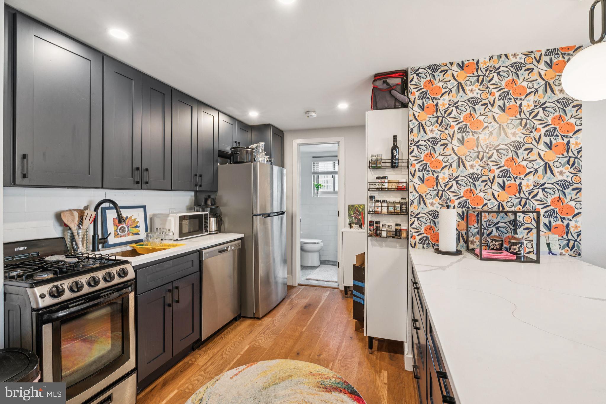 2101 CHESTNUT STREET 1504