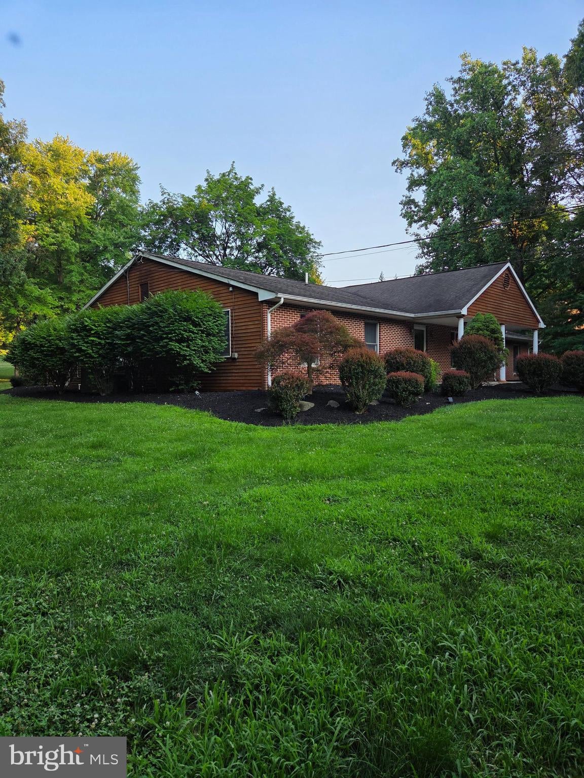 1373 OXFORD VALLEY ROAD