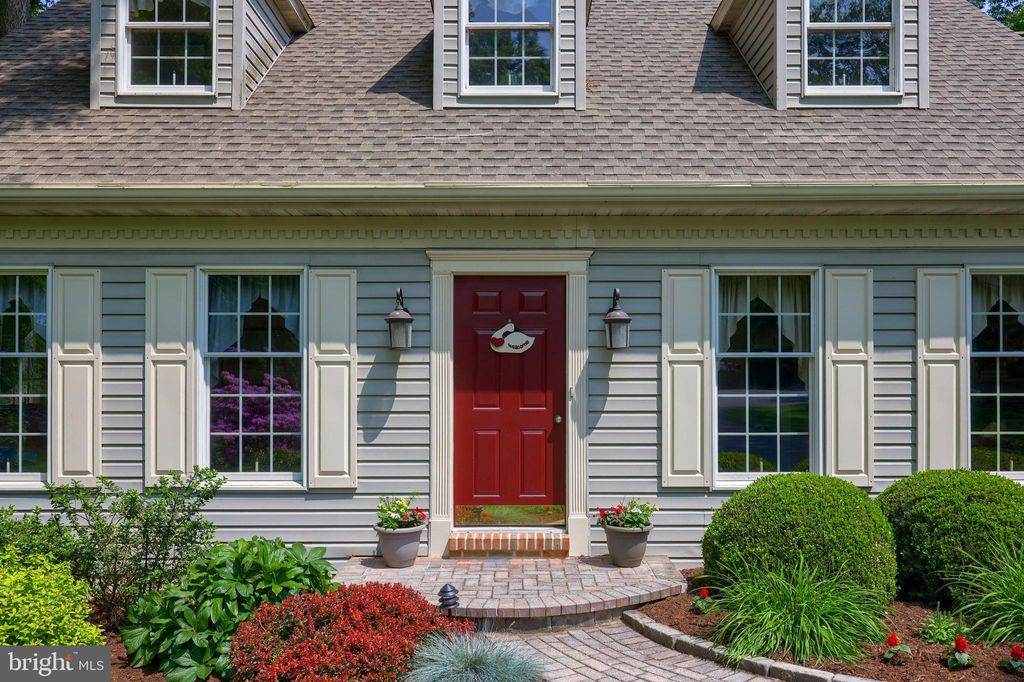 Photo of 21 LOCUST LN, LEOLA, PA 17540 (MLS # PALA2035374)