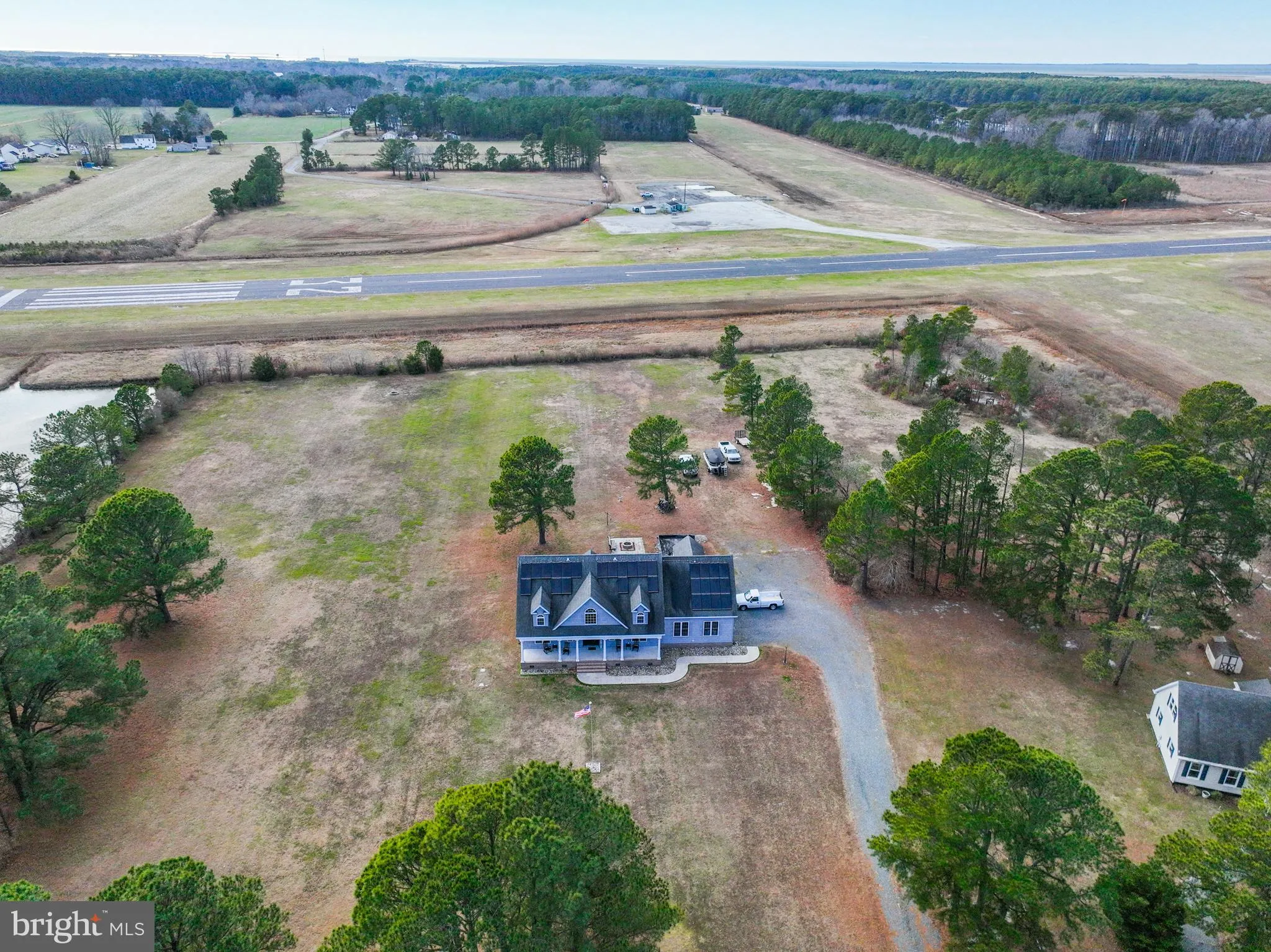 Crisfield, Maryland 21817, United States, 4 Bedrooms Bedrooms, ,4 BathroomsBathrooms,Residential,Contingent,24073