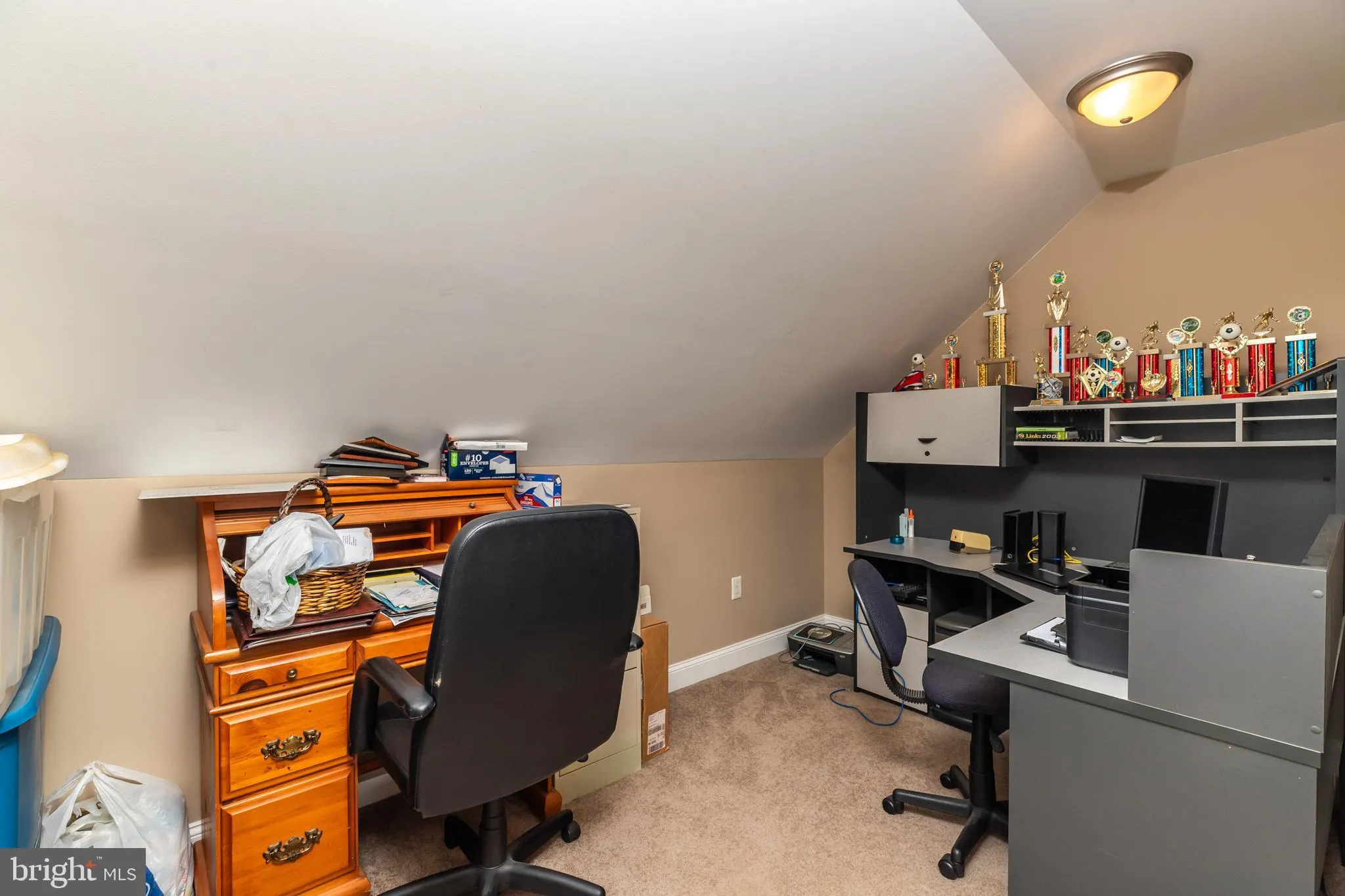 Crisfield, Maryland 21817, United States, 4 Bedrooms Bedrooms, ,4 BathroomsBathrooms,Residential,Contingent,24073