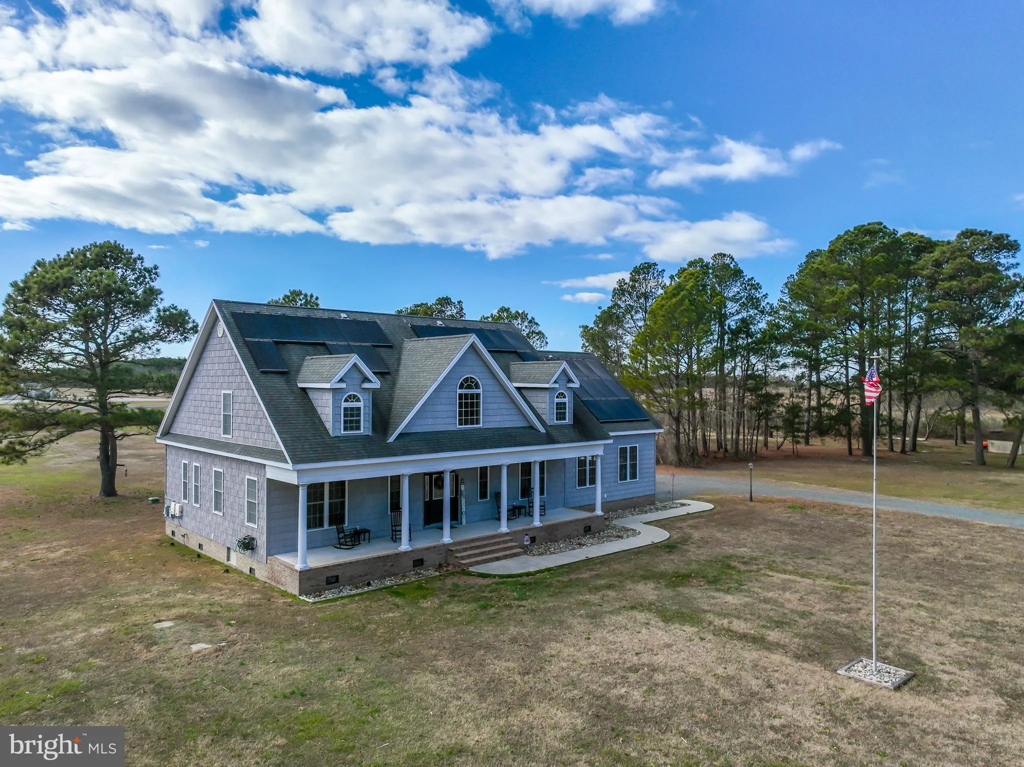 Crisfield, Maryland 21817, United States, 4 Bedrooms Bedrooms, ,4 BathroomsBathrooms,Residential,Contingent,24073